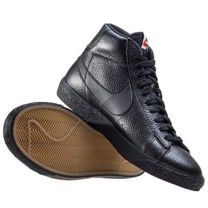 nike blazer all black